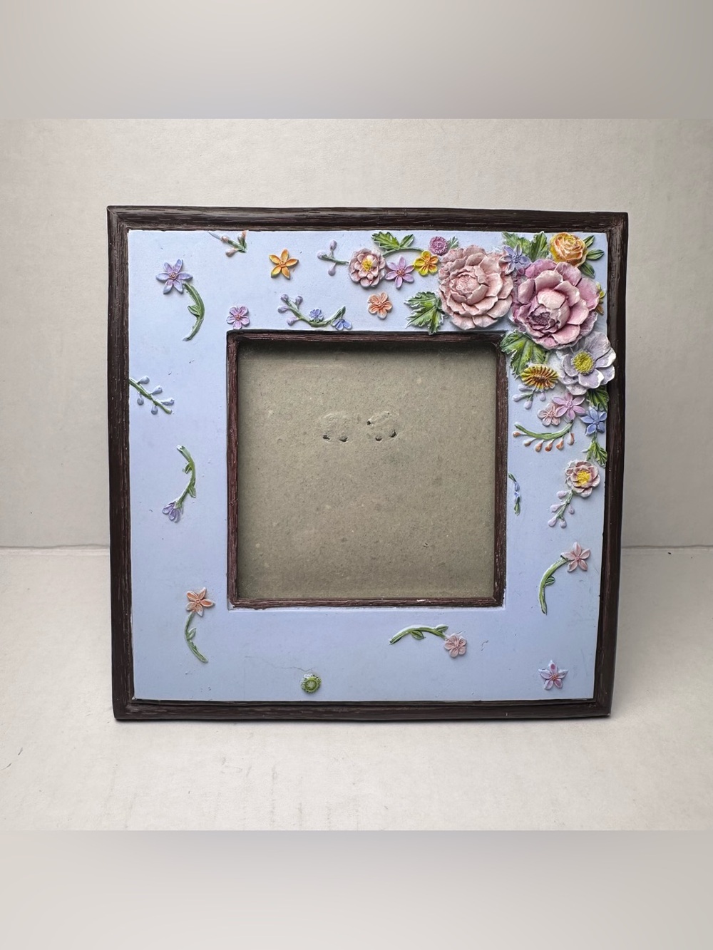 Handmade Lavender Floral Picture Frame - Decorative Home Accent